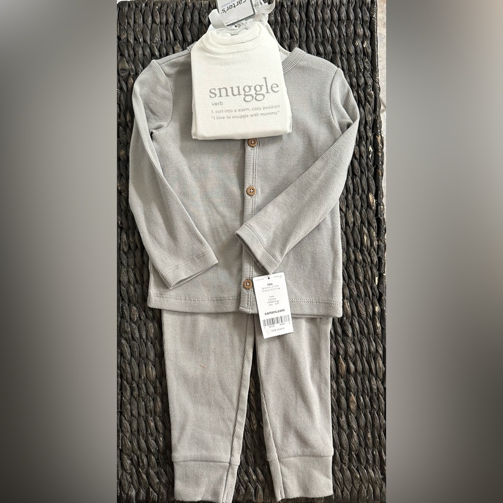 Carter’s baby basics 3 piece set
